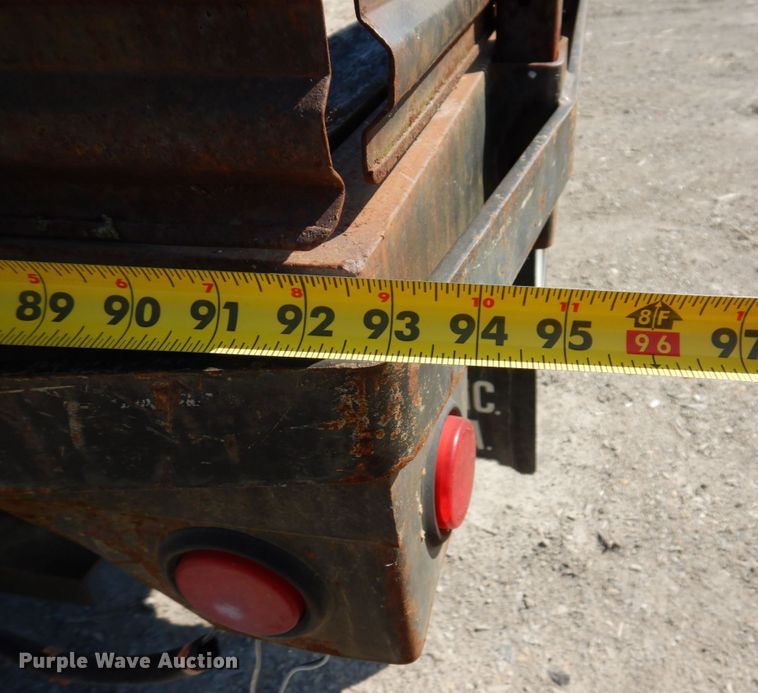 image for item KR9305 1983 GMC C6000  dump flatbed truck