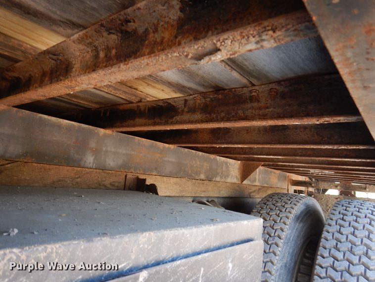 image for item KR9305 1983 GMC C6000  dump flatbed truck