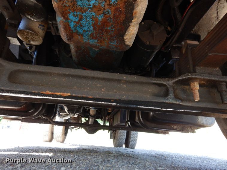 image for item KR9305 1983 GMC C6000  dump flatbed truck