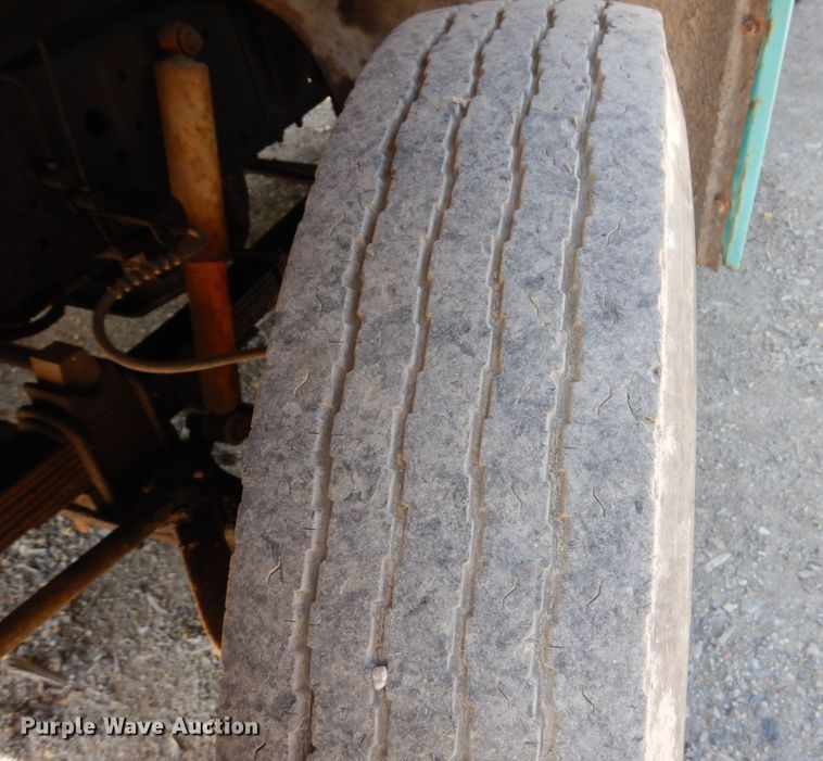 image for item KR9305 1983 GMC C6000  dump flatbed truck