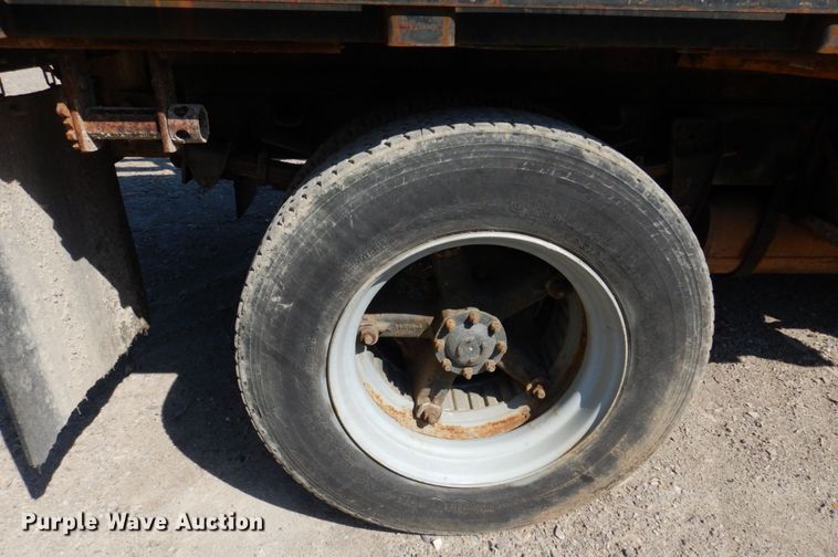 image for item KR9305 1983 GMC C6000  dump flatbed truck