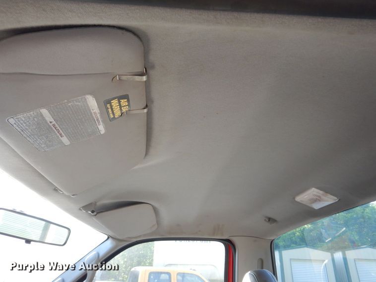 image for item KR9309 2000 Ford F550 Super Duty XL  truck cab and chassis