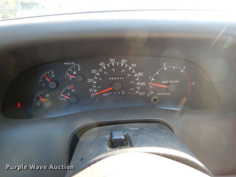 image for item KR9309 2000 Ford F550 Super Duty XL  truck cab and chassis