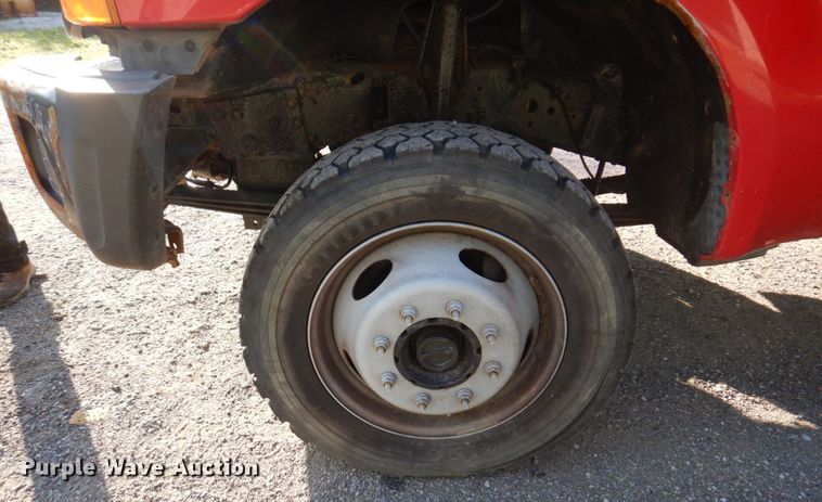 image for item KR9309 2000 Ford F550 Super Duty XL  truck cab and chassis