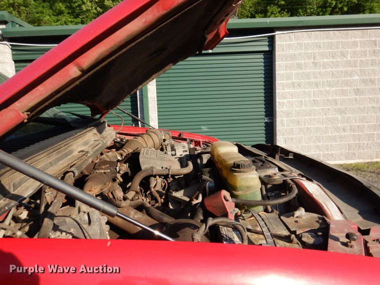 image for item KR9309 2000 Ford F550 Super Duty XL  truck cab and chassis