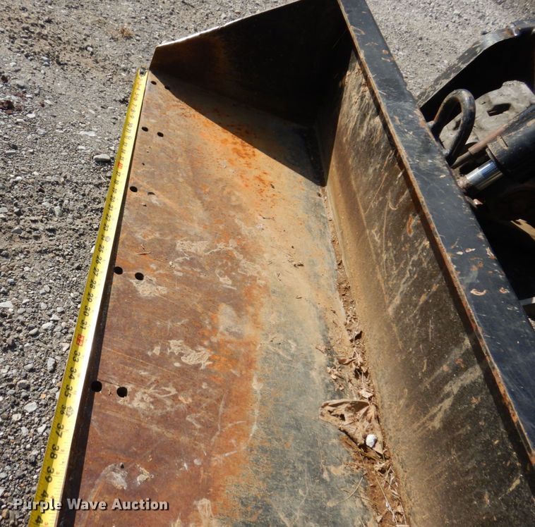 image for item KR9311 2018 Ditch Witch SK1050  compact utility loader