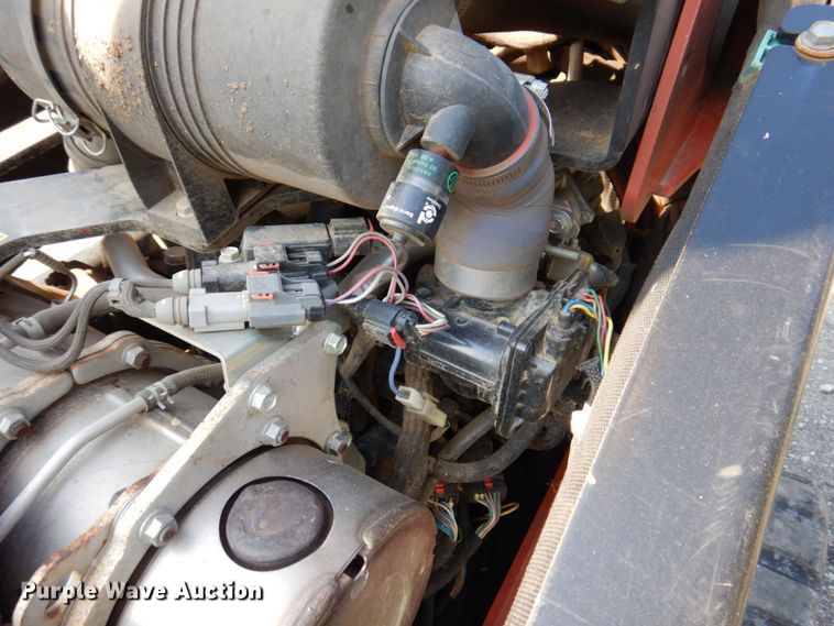 image for item KR9311 2018 Ditch Witch SK1050  compact utility loader