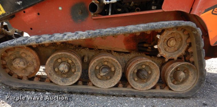 image for item KR9311 2018 Ditch Witch SK1050  compact utility loader