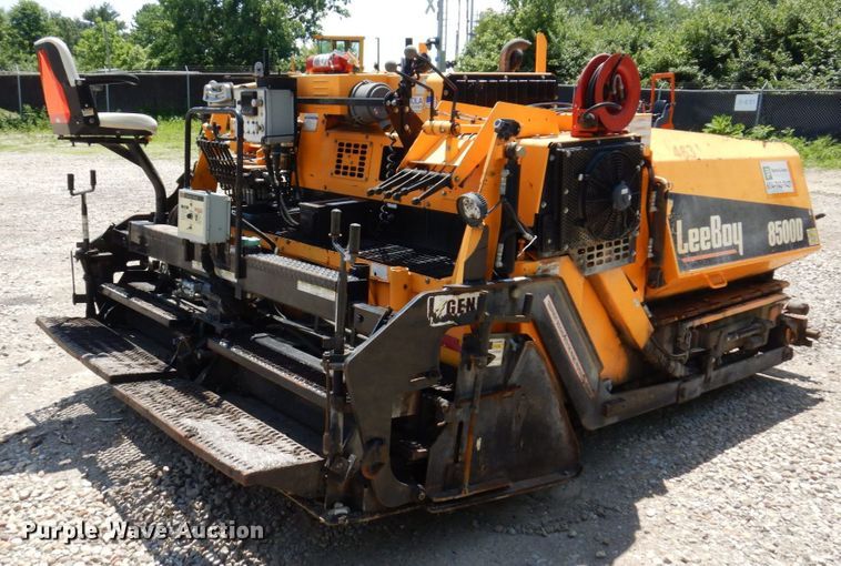 image for item KR9314 2016 LeeBoy 8500D  paver