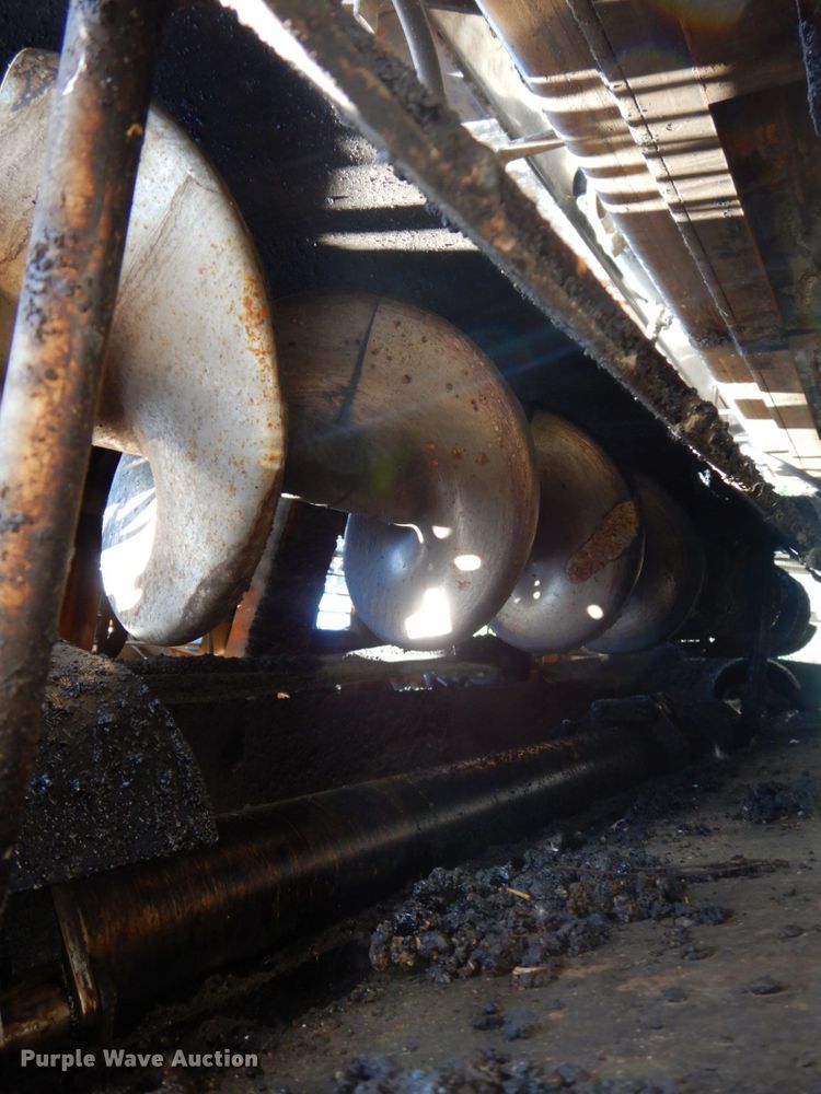 image for item KR9314 2016 LeeBoy 8500D  paver