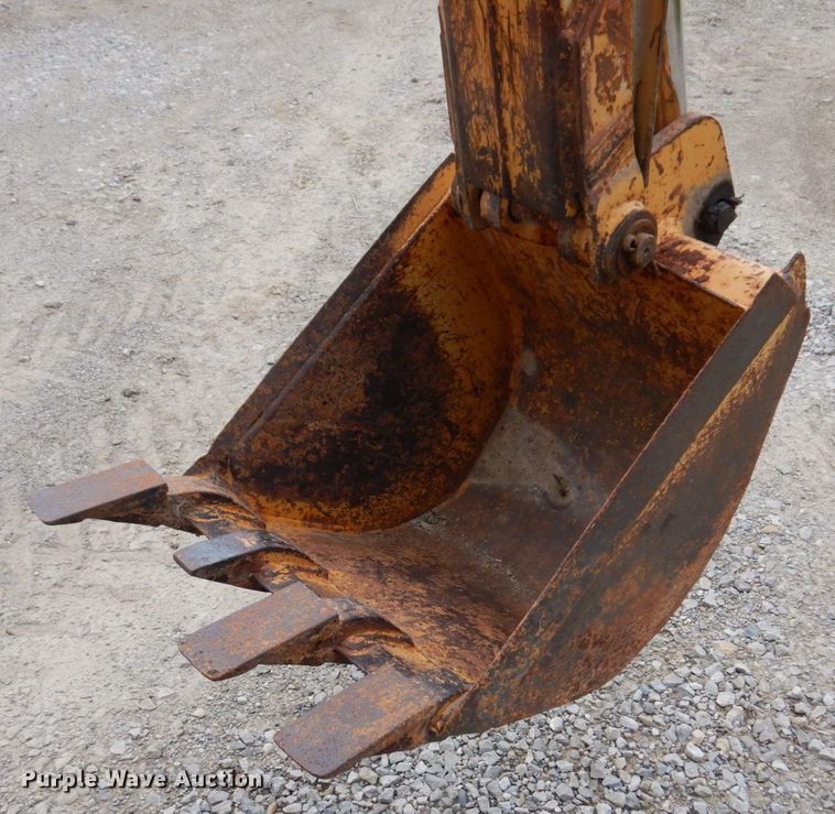 image for item KR9338 1998 Case 360  trencher