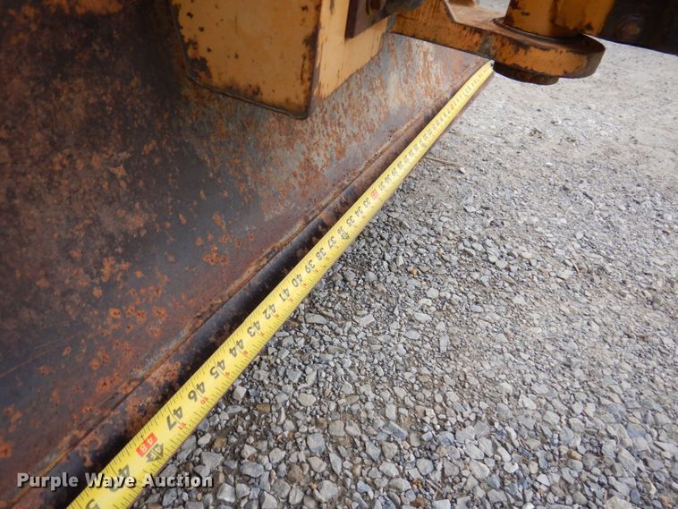 image for item KR9338 1998 Case 360  trencher