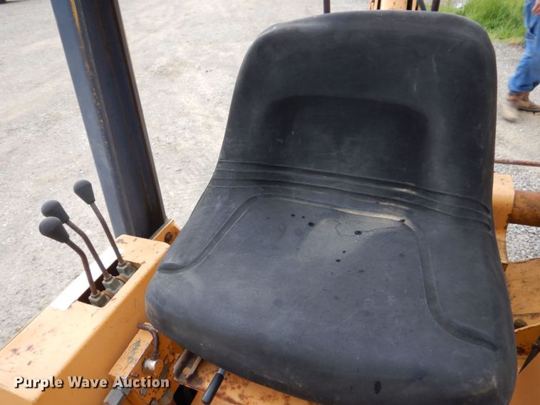 image for item KR9338 1998 Case 360  trencher