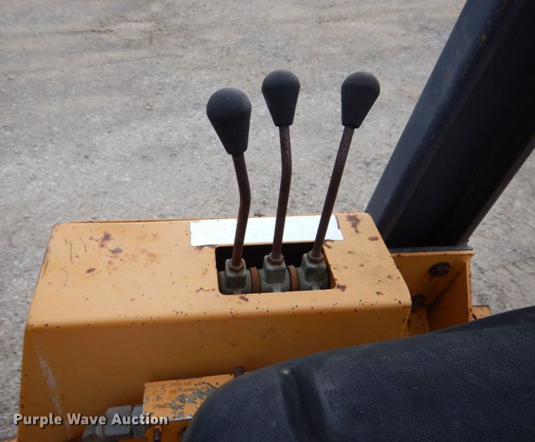 image for item KR9338 1998 Case 360  trencher