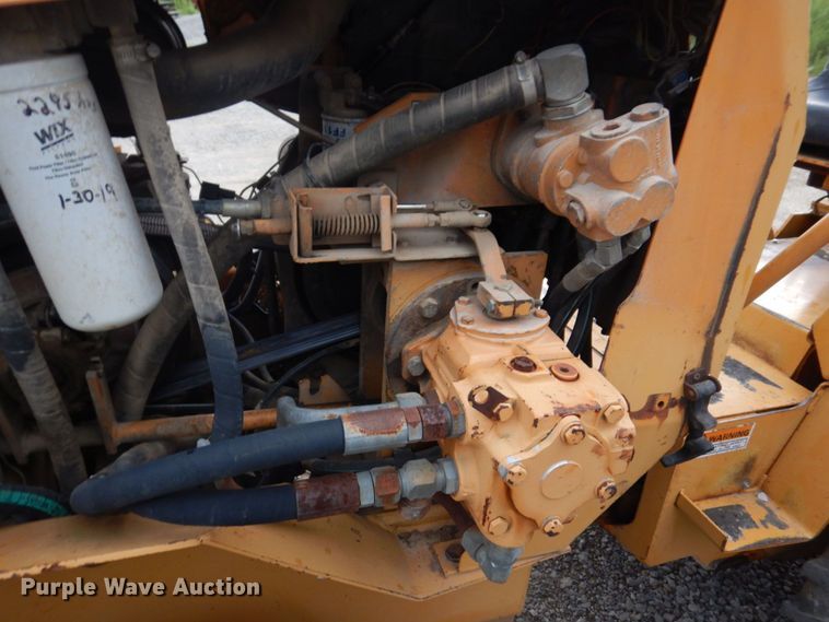 image for item KR9338 1998 Case 360  trencher