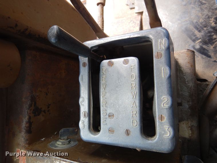 image for item KS9903 1979 Caterpillar D7G  dozer