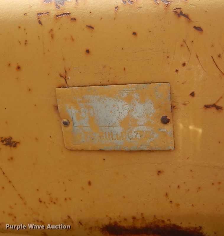 image for item KS9903 1979 Caterpillar D7G  dozer