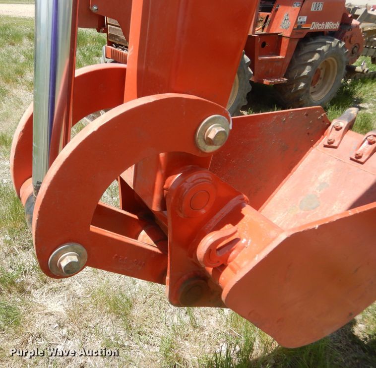 image for item KS9904 2016 Ditch Witch A920  trencher backhoe