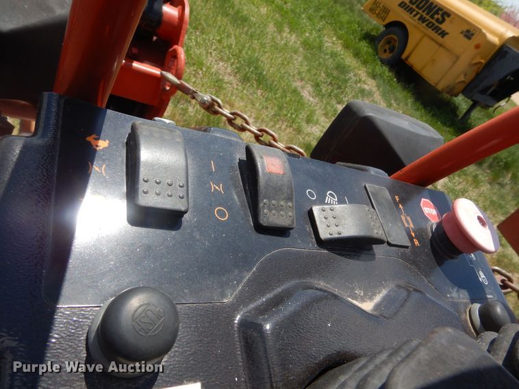 image for item KS9904 2016 Ditch Witch A920  trencher backhoe