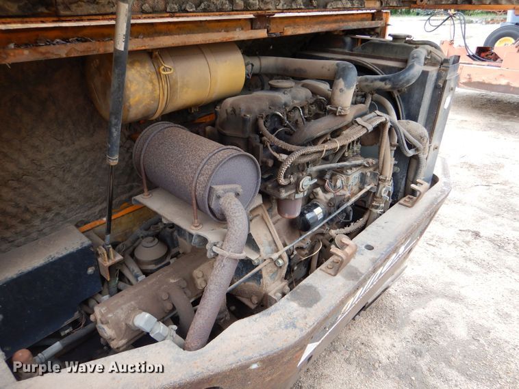 image for item LP9288 Nissan MX450 RCII  mini excavator