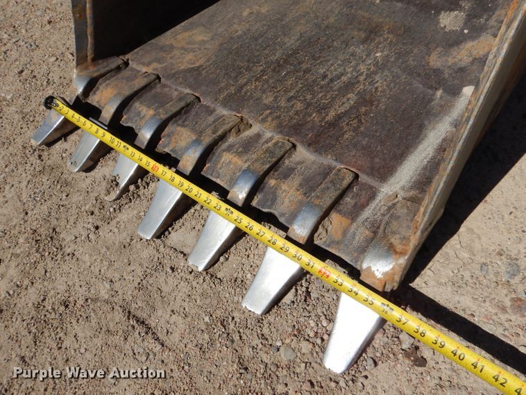 image for item LS9215 Backhoe bucket