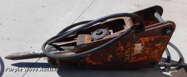 image for item LS9217 Stanley MB-550  breaker