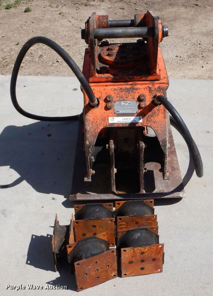 image for item LS9218 NPK C-4C  excavator plate compactor
