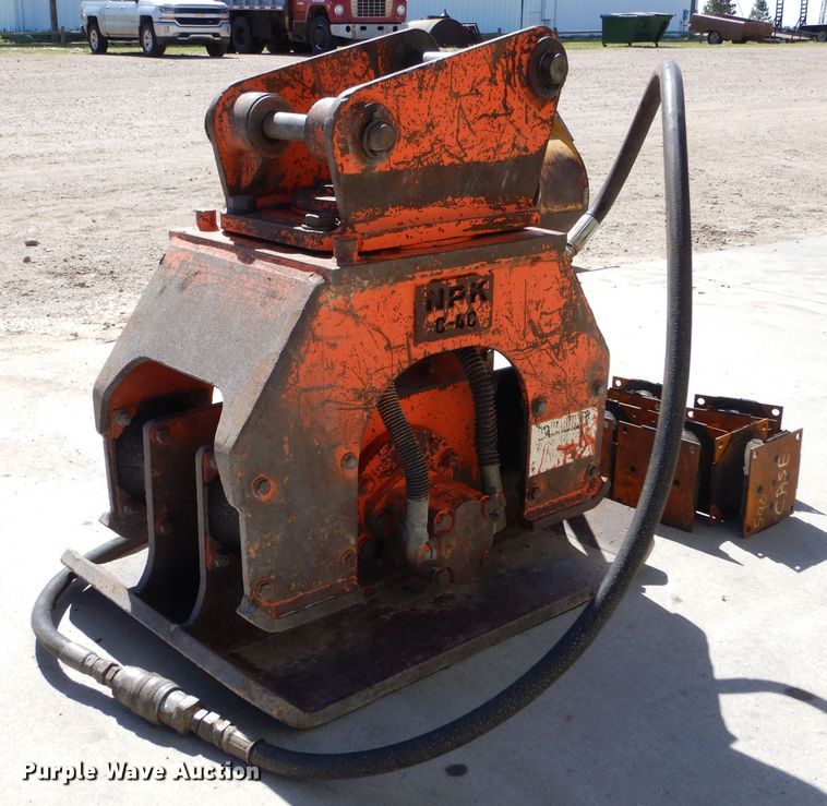 image for item LS9218 NPK C-4C  excavator plate compactor