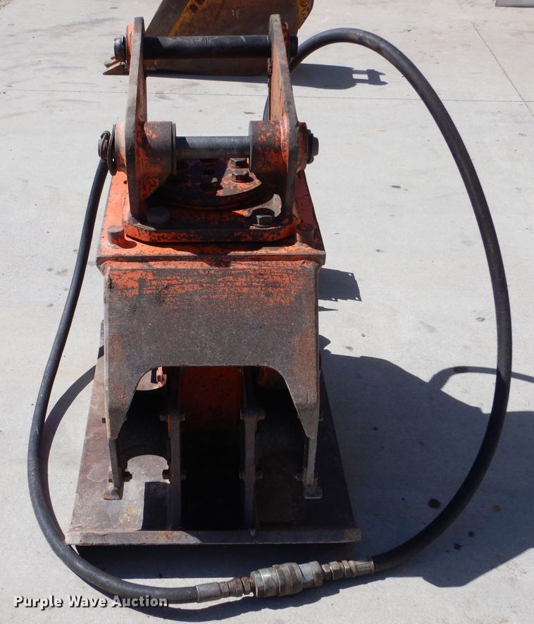 image for item LS9218 NPK C-4C  excavator plate compactor