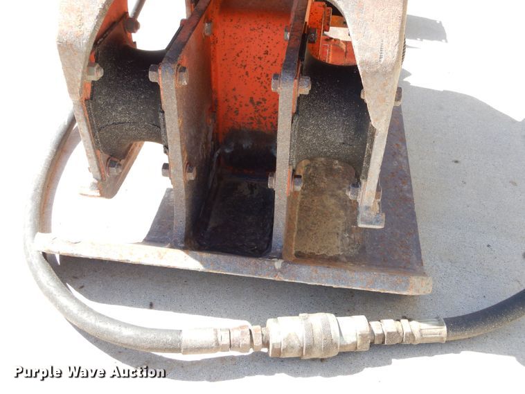 image for item LS9218 NPK C-4C  excavator plate compactor