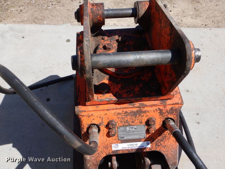 image for item LS9218 NPK C-4C  excavator plate compactor