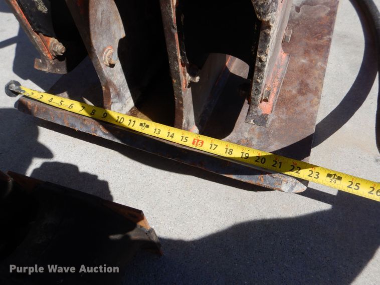 image for item LS9218 NPK C-4C  excavator plate compactor