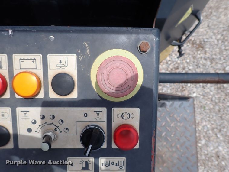 image for item LU9026 2004 Bomag BW100AD-3  double drum vibratory roller