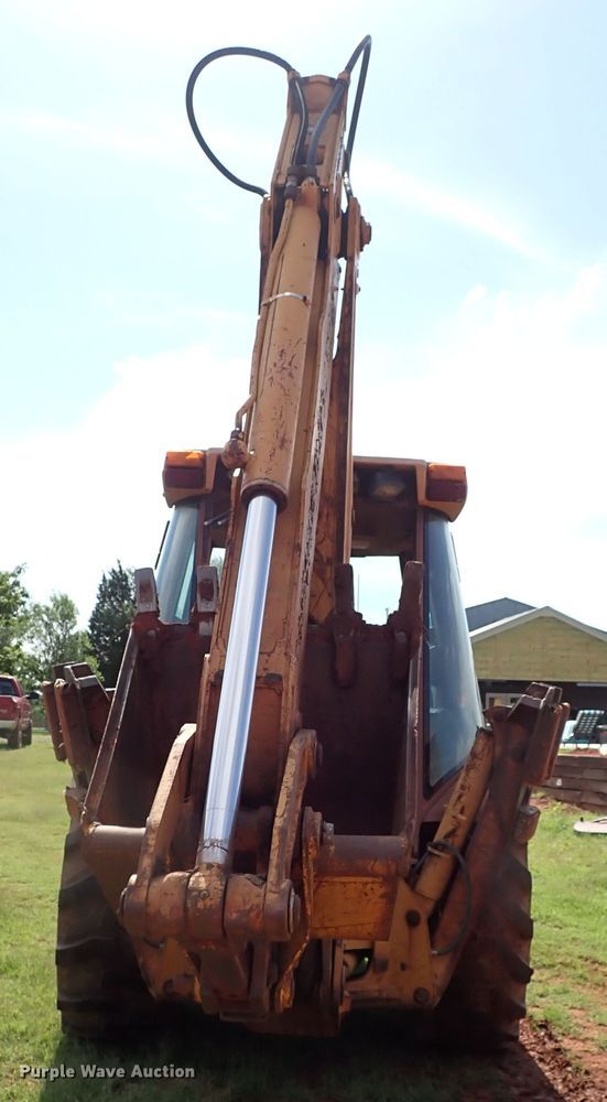 image for item LU9036 Case 580K  backhoe