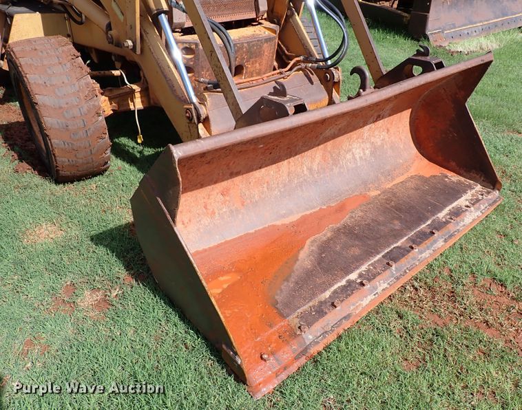 image for item LU9036 Case 580K  backhoe