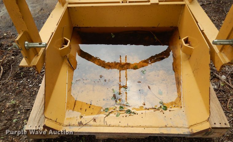 image for item MD9141 King Kutter  dirt scoop