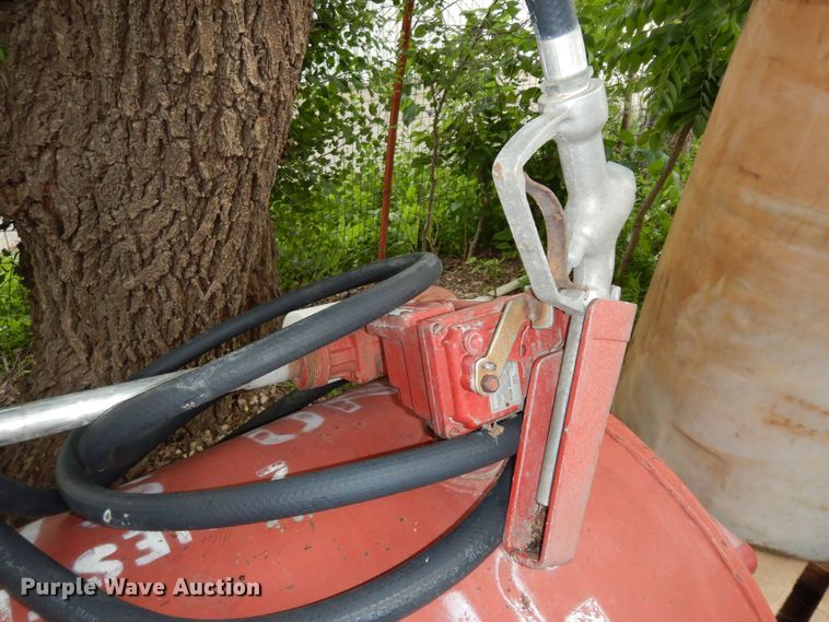 image for item MD9142 Fuel containers