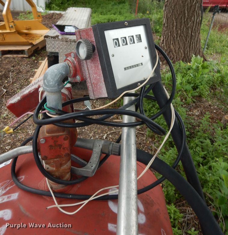 image for item MD9142 Fuel containers