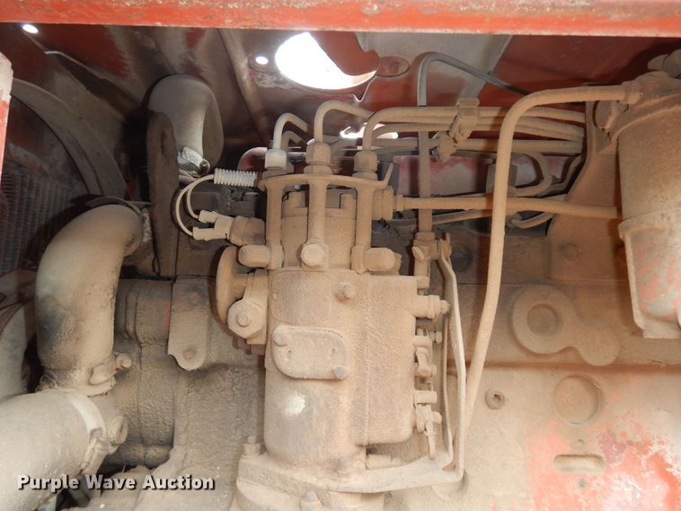 image for item MD9173 1990 Ditch Witch HT100  cable plow