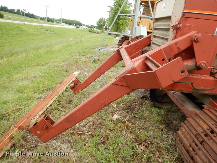 image for item MD9173 1990 Ditch Witch HT100  cable plow