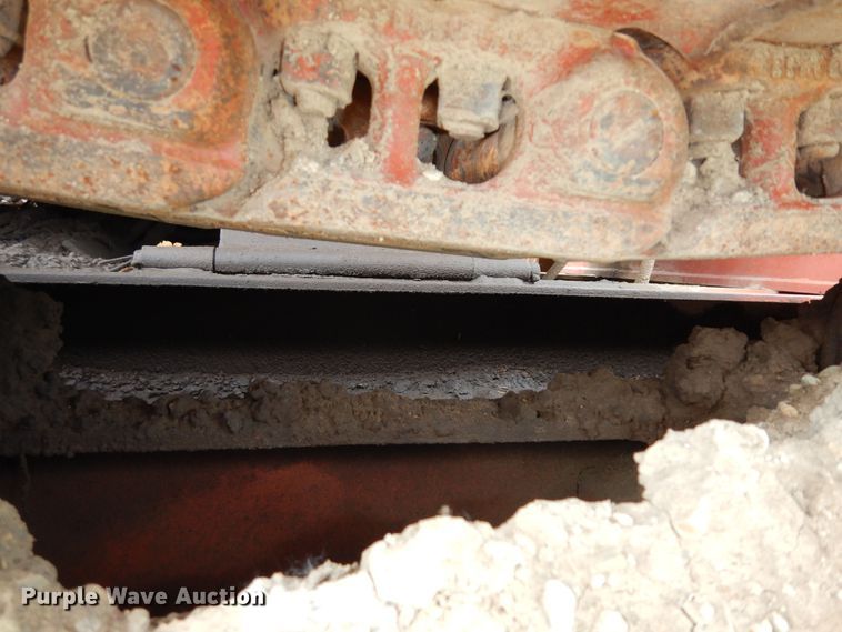 image for item MD9173 1990 Ditch Witch HT100  cable plow