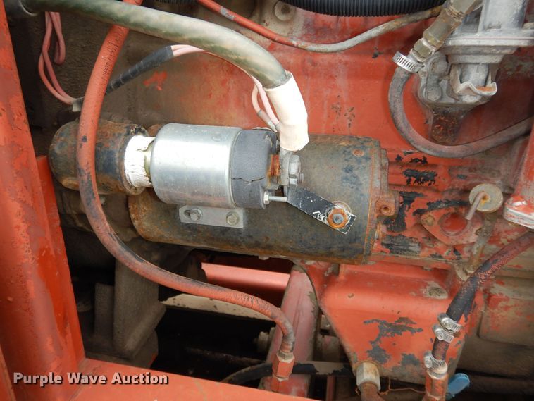 image for item MD9173 1990 Ditch Witch HT100  cable plow