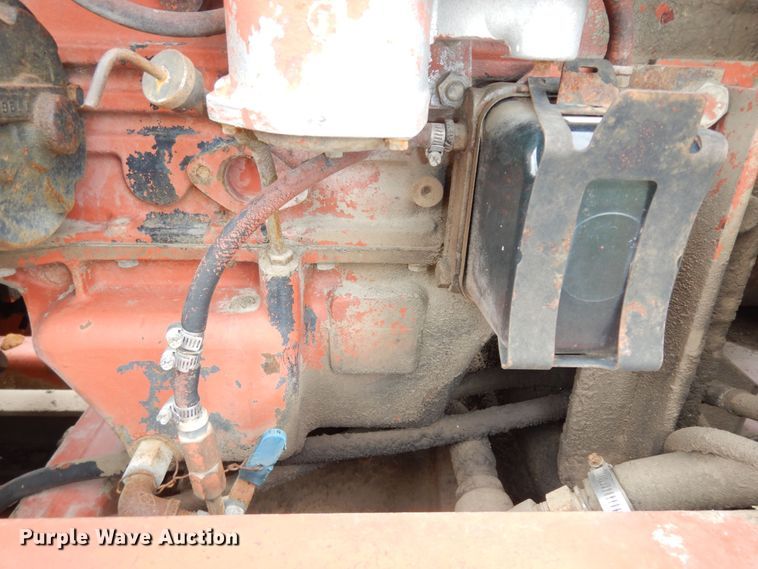 image for item MD9173 1990 Ditch Witch HT100  cable plow