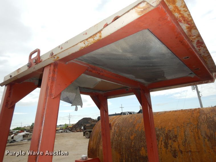 image for item MD9173 1990 Ditch Witch HT100  cable plow