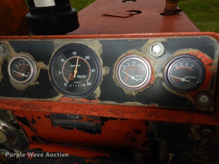 image for item MD9173 1990 Ditch Witch HT100  cable plow