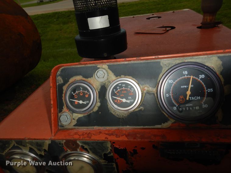 image for item MD9173 1990 Ditch Witch HT100  cable plow