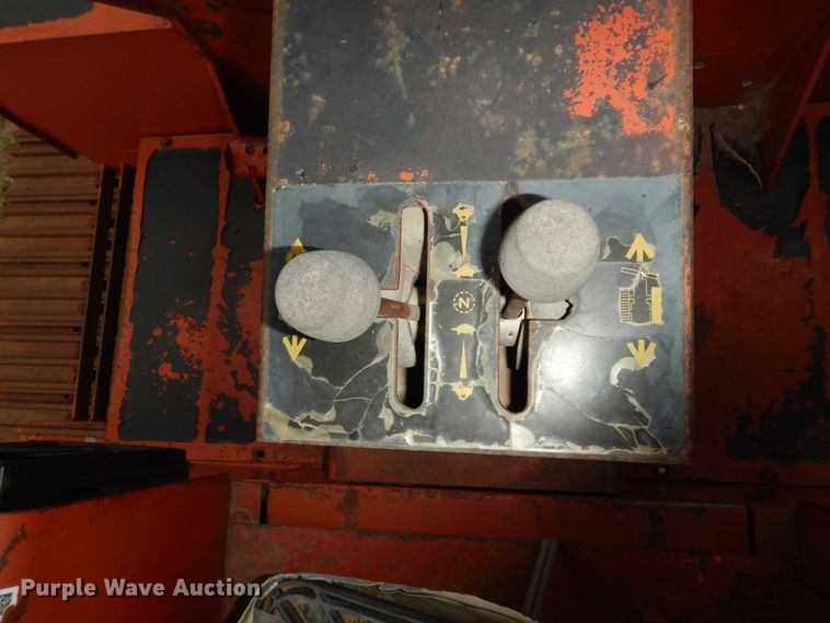 image for item MD9173 1990 Ditch Witch HT100  cable plow