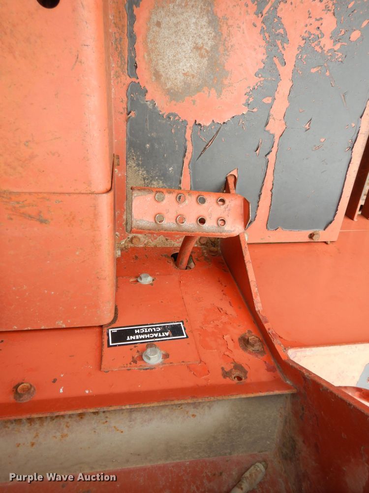 image for item MD9173 1990 Ditch Witch HT100  cable plow