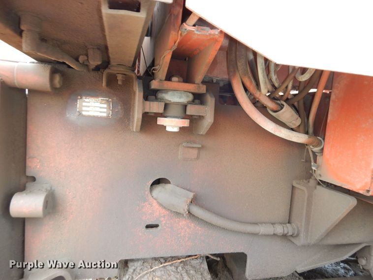 image for item MD9173 1990 Ditch Witch HT100  cable plow