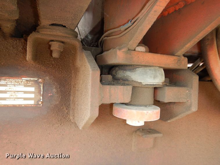 image for item MD9173 1990 Ditch Witch HT100  cable plow